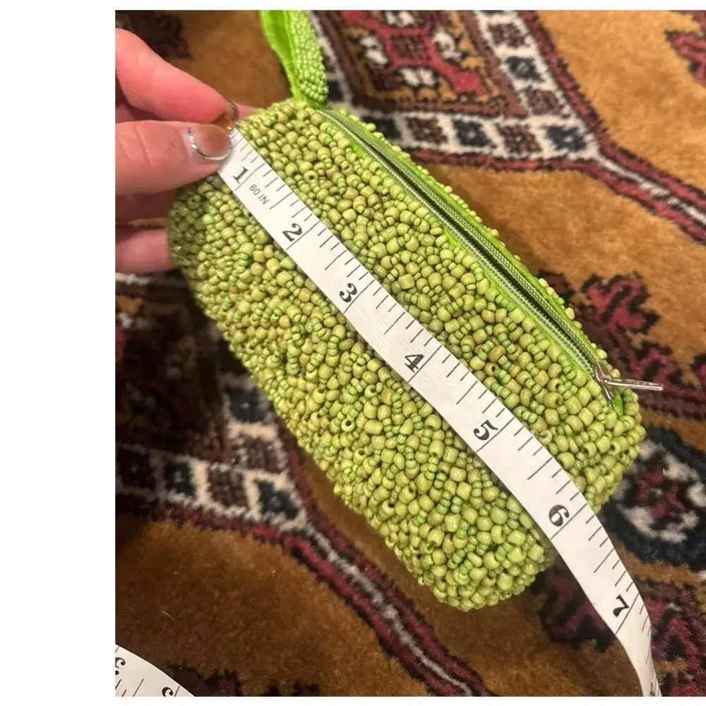 Vintage Handmade Retro Y2K Green Seed Bead Wristlet Clutch - OS